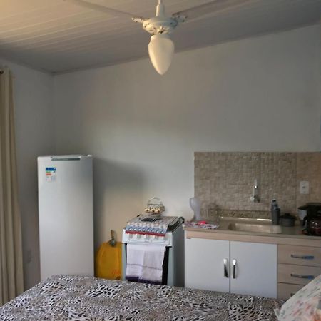 Kitnets Da Tia Zeni Apartment อาร์ไฮยัล โด กาโบ ภายนอก รูปภาพ